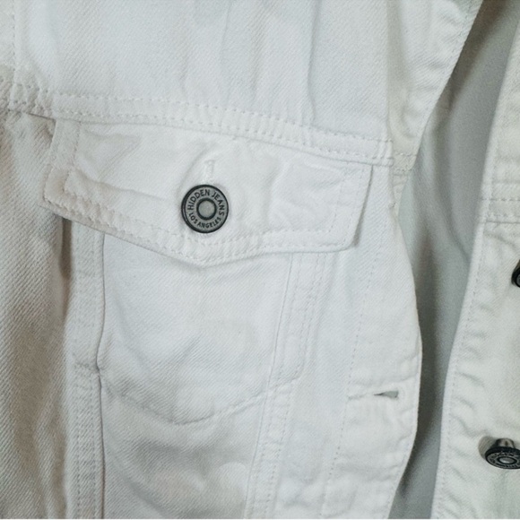 White Denim Jacket - Picture 7 of 9